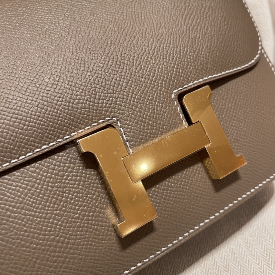 HERMES 爱马仕 现货 Constance 18cm Epsom皮 18 大象灰