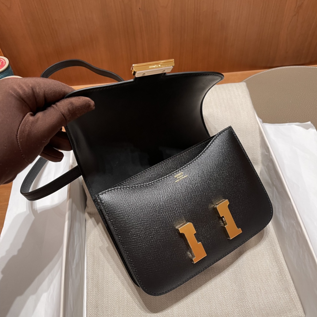 HERMES 爱马仕 Constance 康康 Epsom皮 黑金 CC89 19cm