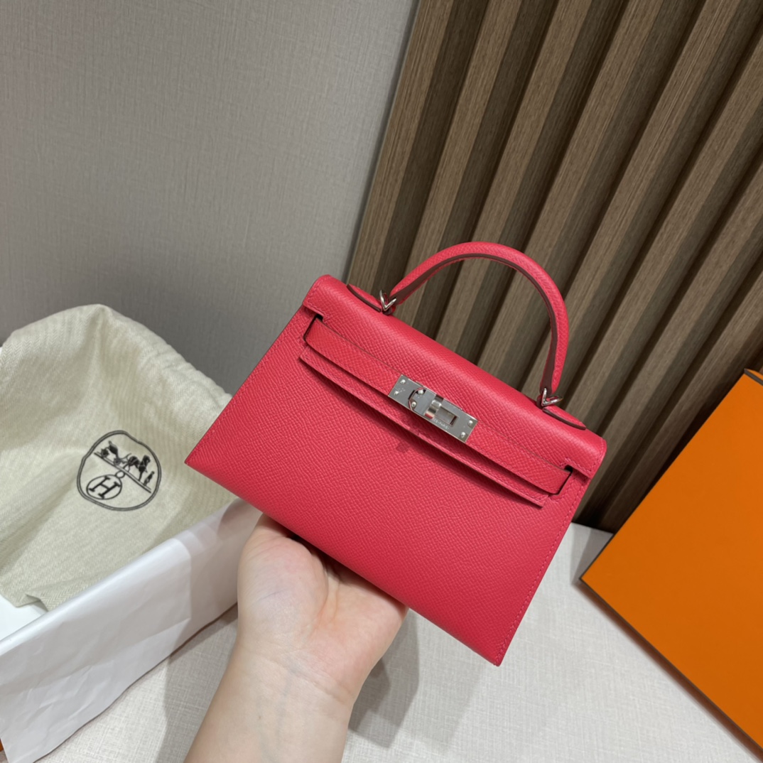 HERMES 爱马仕 Mini Kelly 二代 Epsom皮 mini届的扛把子 行情价很明朗 众人心中的白月光 i6 极致粉Rose Extreme