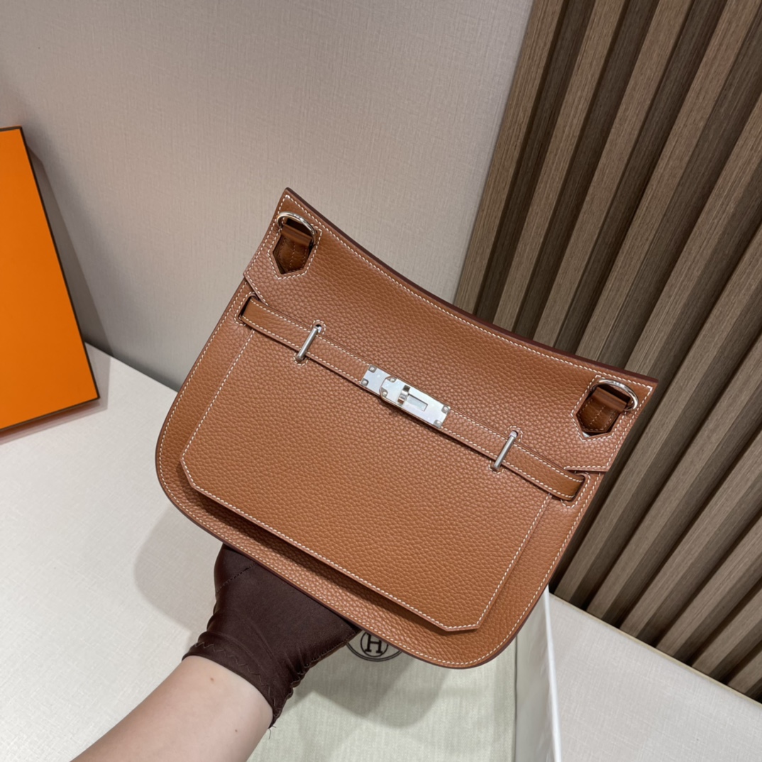 HERMES 爱马仕 Jypsiere吉普赛 28cm Clemence皮 37 金棕Gold 进口蜜蜡线 全手工制作