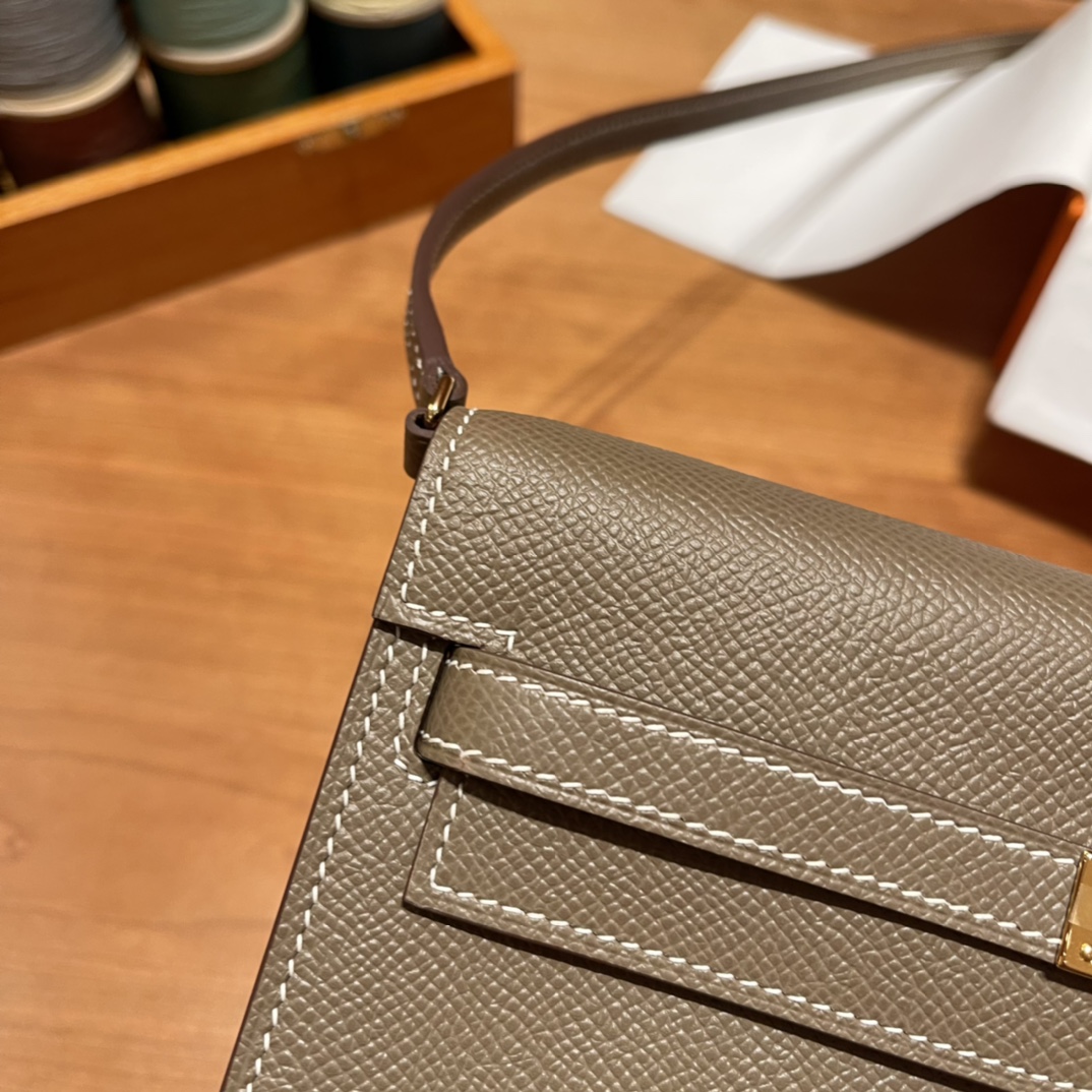 HERMES 爱马仕 Kelly to go Epsom皮 8C Gri Elephant 大象灰 一生推的小斜挎 进口蜜蜡线 全手工制作