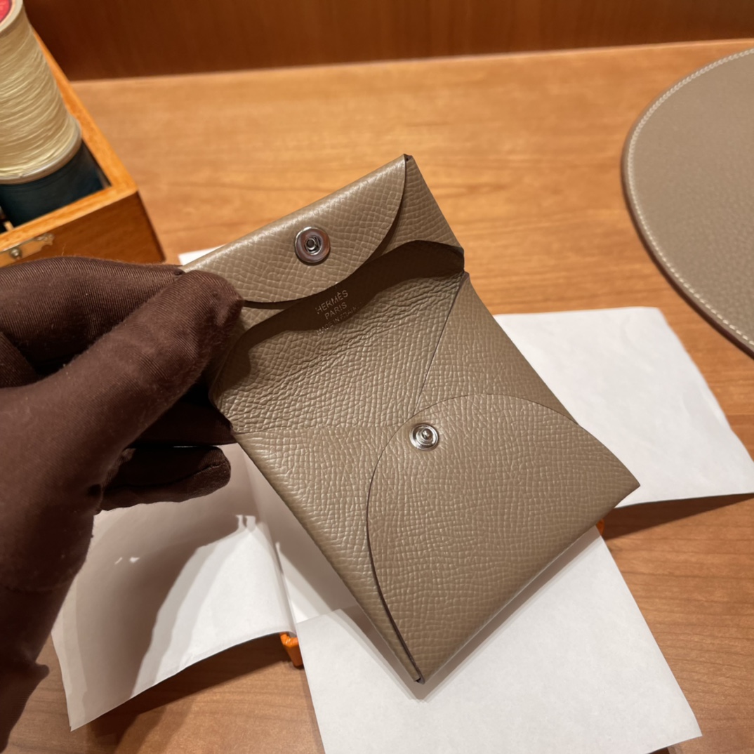 HERMES 爱马仕 卡包 Epsom皮 8C Gri Elephant 大象灰 进口蜜蜡线 全手工制作