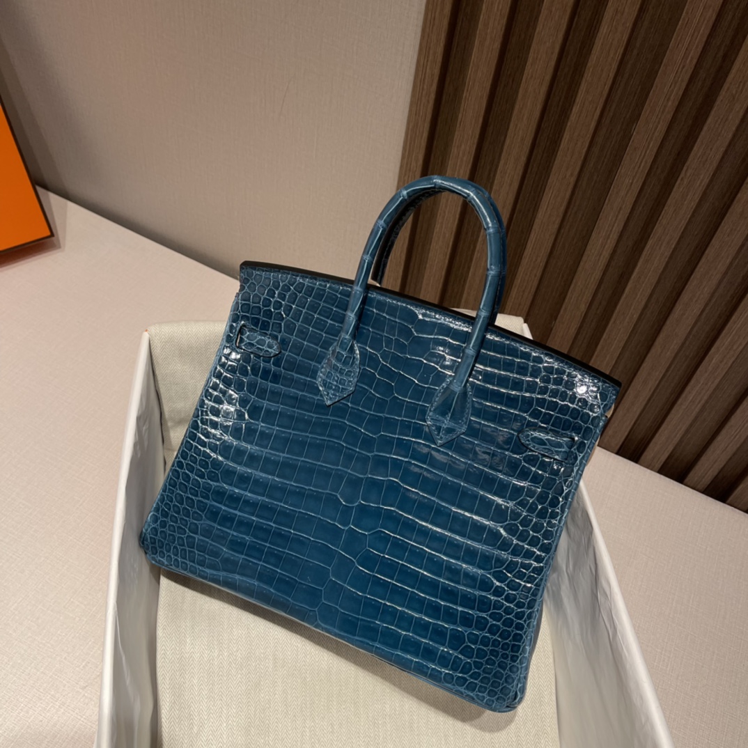 HERMES 爱马仕 Birkin 25cm 湾鳄Porocus 亮面 刻倒V W0 博斯普鲁斯海峡绿Vert Bosphore 高级感拉满 口蜜蜡线 全手工制作