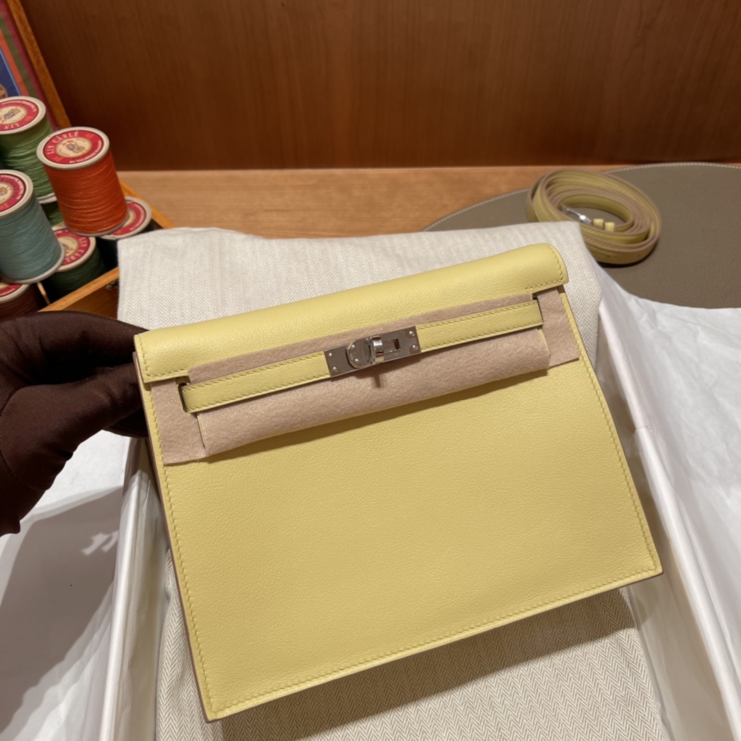 HERMES 爱马仕 Kelly Danse swift皮 1Z 小鸡黄Jaune Poussin 进口蜜蜡线 全手工制作