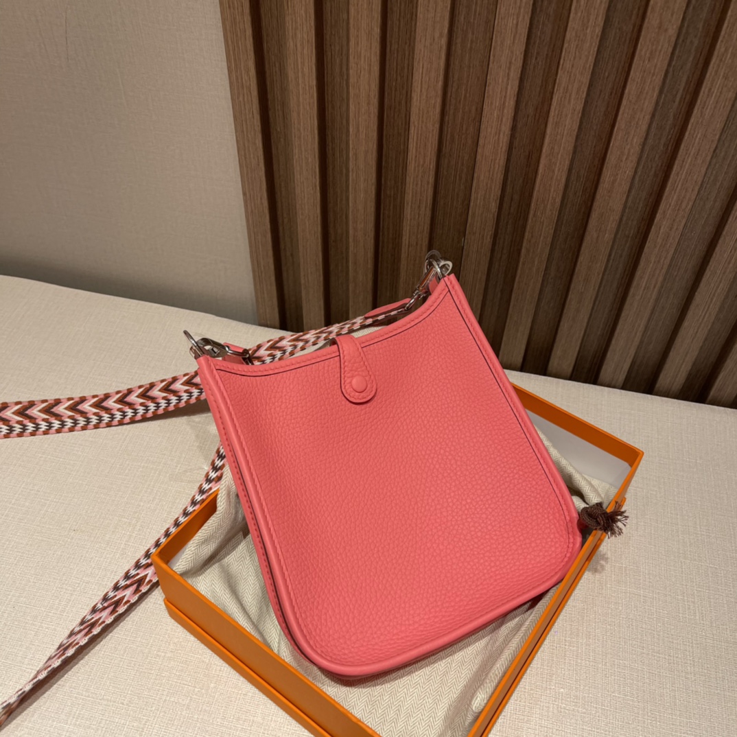 HERMES 爱马仕 Evelyne Mini 16cm Clemence皮 8W 唇膏粉Rose Azalee 夏季小可爱 进口蜜蜡线 全手工制作