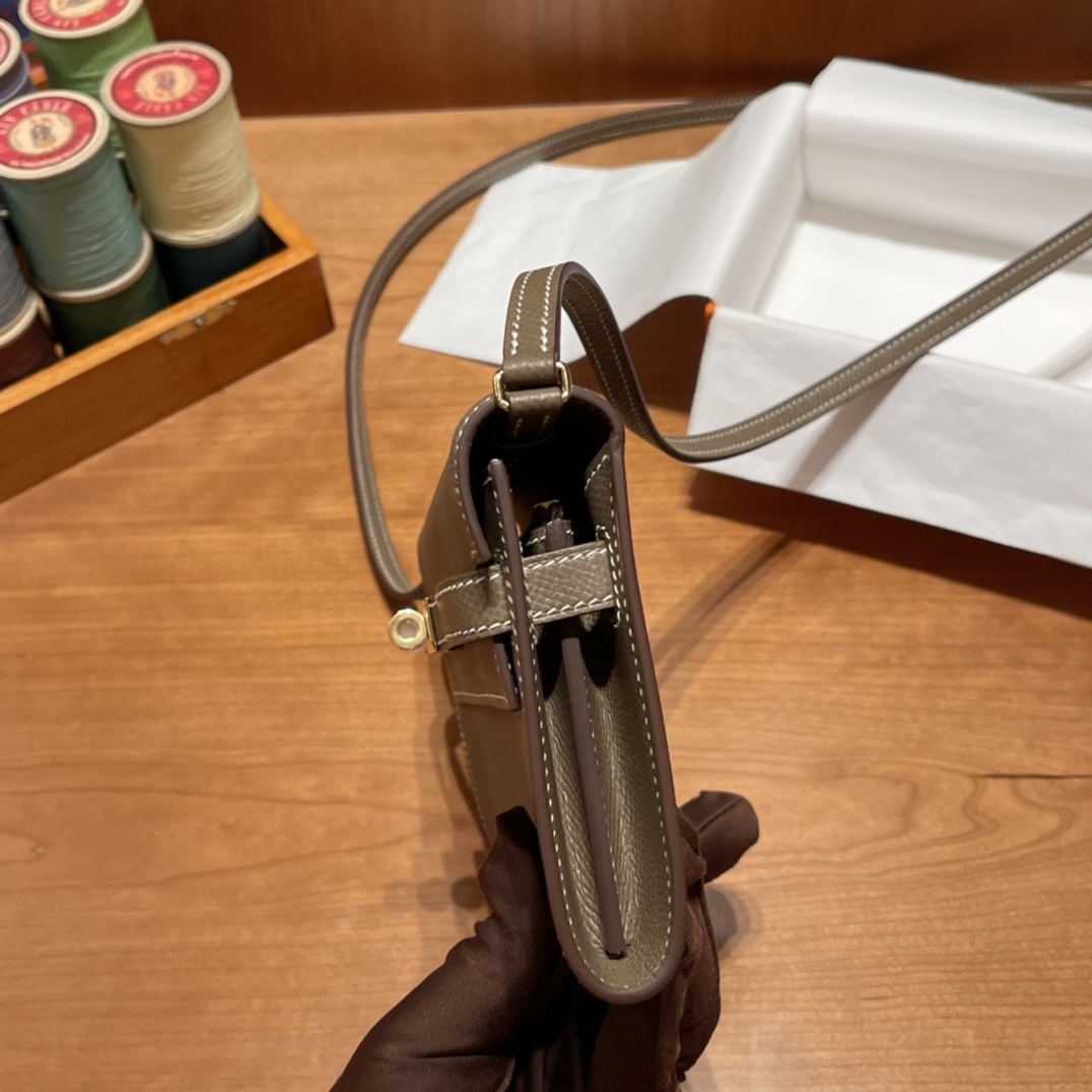 HERMES 爱马仕 Kelly to go Epsom皮 8C Gri Elephant 大象灰 一生推的小斜挎 进口蜜蜡线 全手工制作