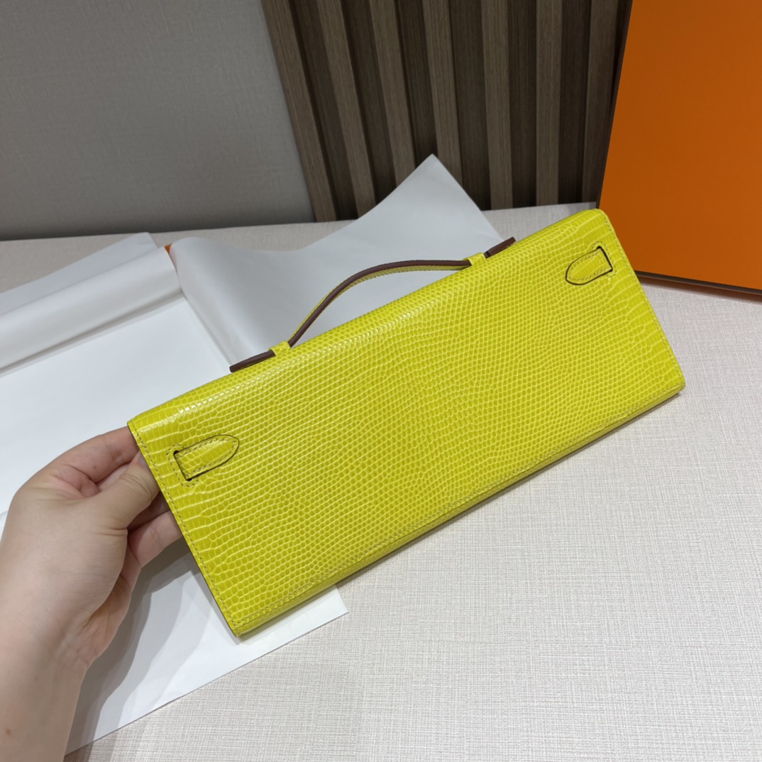 HERMES 爱马仕 Kelly cut 31cm 蜥蜴皮 9O 那不勒斯黄Jaune de Naples 元气满满无敌适合夏天 进口蜜蜡线 全手工制作