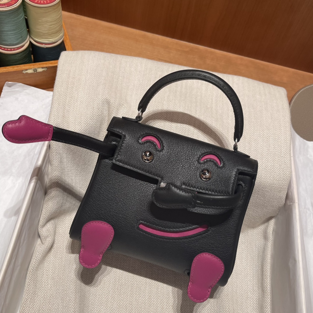 HERMES 爱马仕 Kelly Doll 娃娃包 千禧娃娃 可可爱爱 亲子包首选 89 黑色/L3 玫瑰紫 进口蜜蜡线 全手工制作
