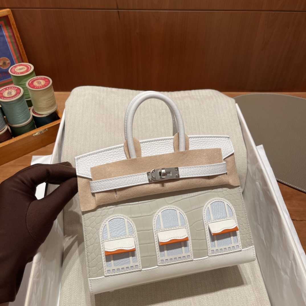 HERMES 爱马仕 小房子 01 纯白tc皮搭配雾面8L 冰川白 进口蜜蜡线 全手工制作