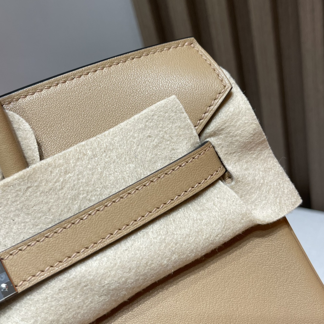 HERMES 爱马仕 Birkin 25cm swift皮 0M 温柔的拉茶色 进口蜜蜡线 全手工制作