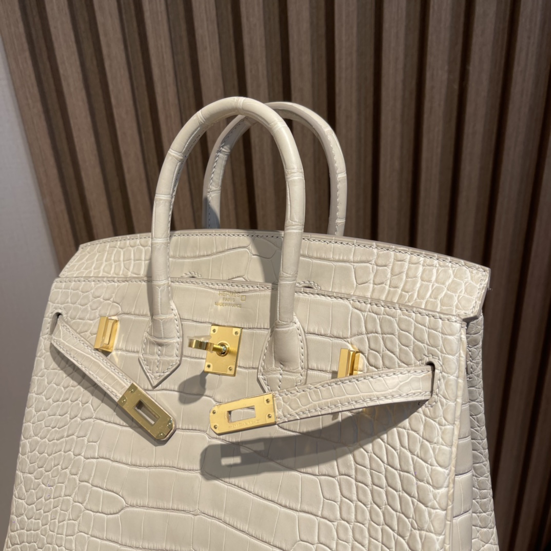 HERMES 爱马仕 Birkin 25cm 美洲鳄Alligator 雾面Matte 刻方块 8L 冰川白Beton 进口蜜蜡线 全手工制作