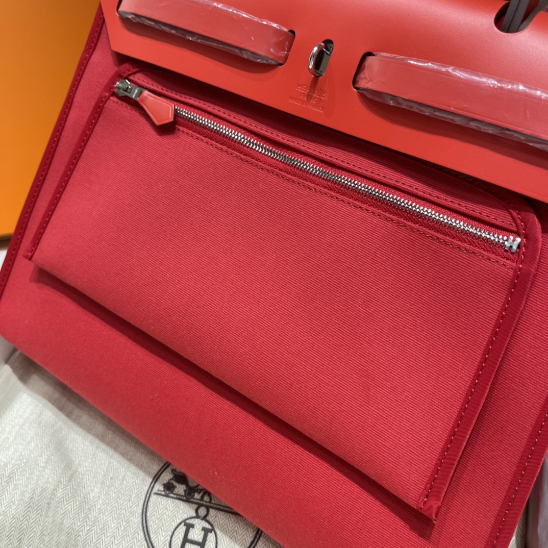 HERMES 爱马仕 Herbag 31cm S5 Rouge Tomate番茄红 休闲品味又在线的基础入门款 适合上学通勤 进口蜜蜡线 全手工制作
