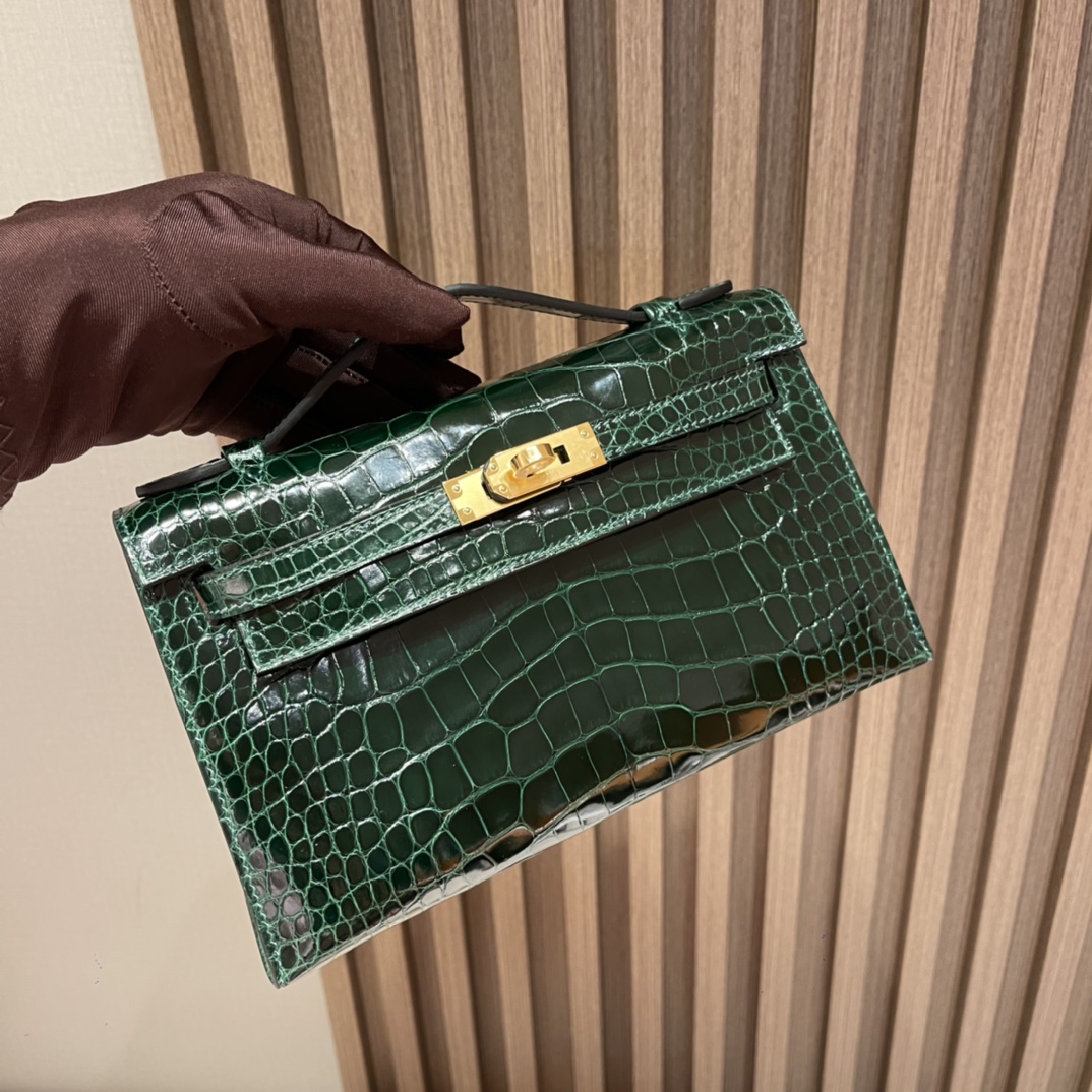 HERMES 爱马仕 Kelly Pochette 一代 美洲Alligator 亮面shiny 刻方块 ️67 祖母绿Vert Fonce 最经典的绿色没有之一 进口蜜蜡线 全手工制作