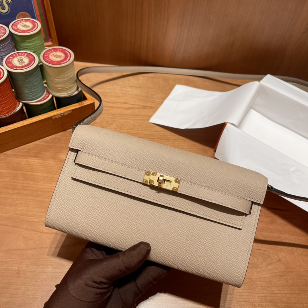 HERMES 爱马仕 Kelly to go Epsom皮 S2 Trench风衣米 一生推的小斜挎 进口蜜蜡线 全手工制作