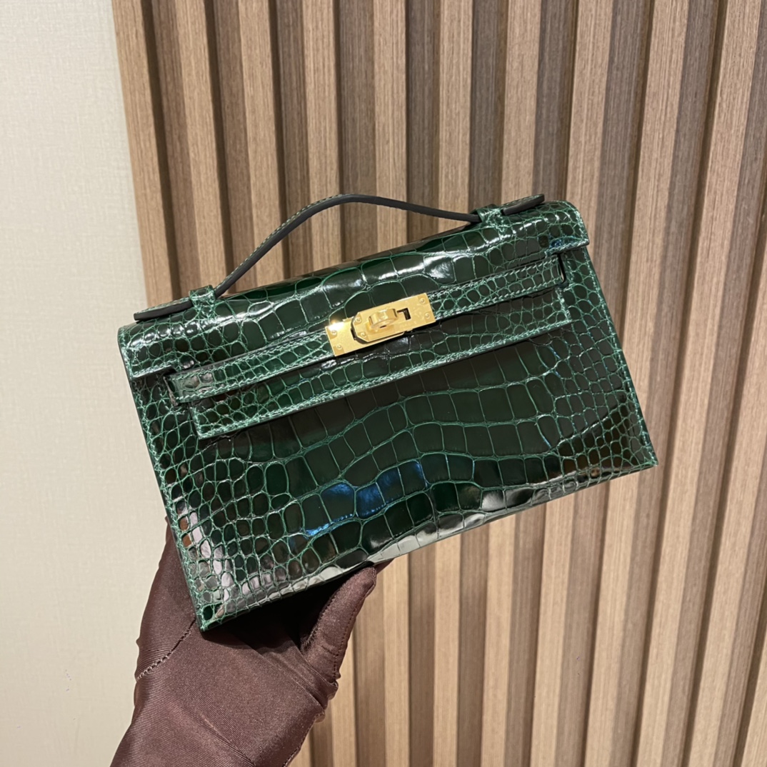 HERMES 爱马仕 Kelly Pochette 一代 美洲Alligator 亮面shiny 刻方块 ️67 祖母绿Vert Fonce 最经典的绿色没有之一 进口蜜蜡线 全手工制作