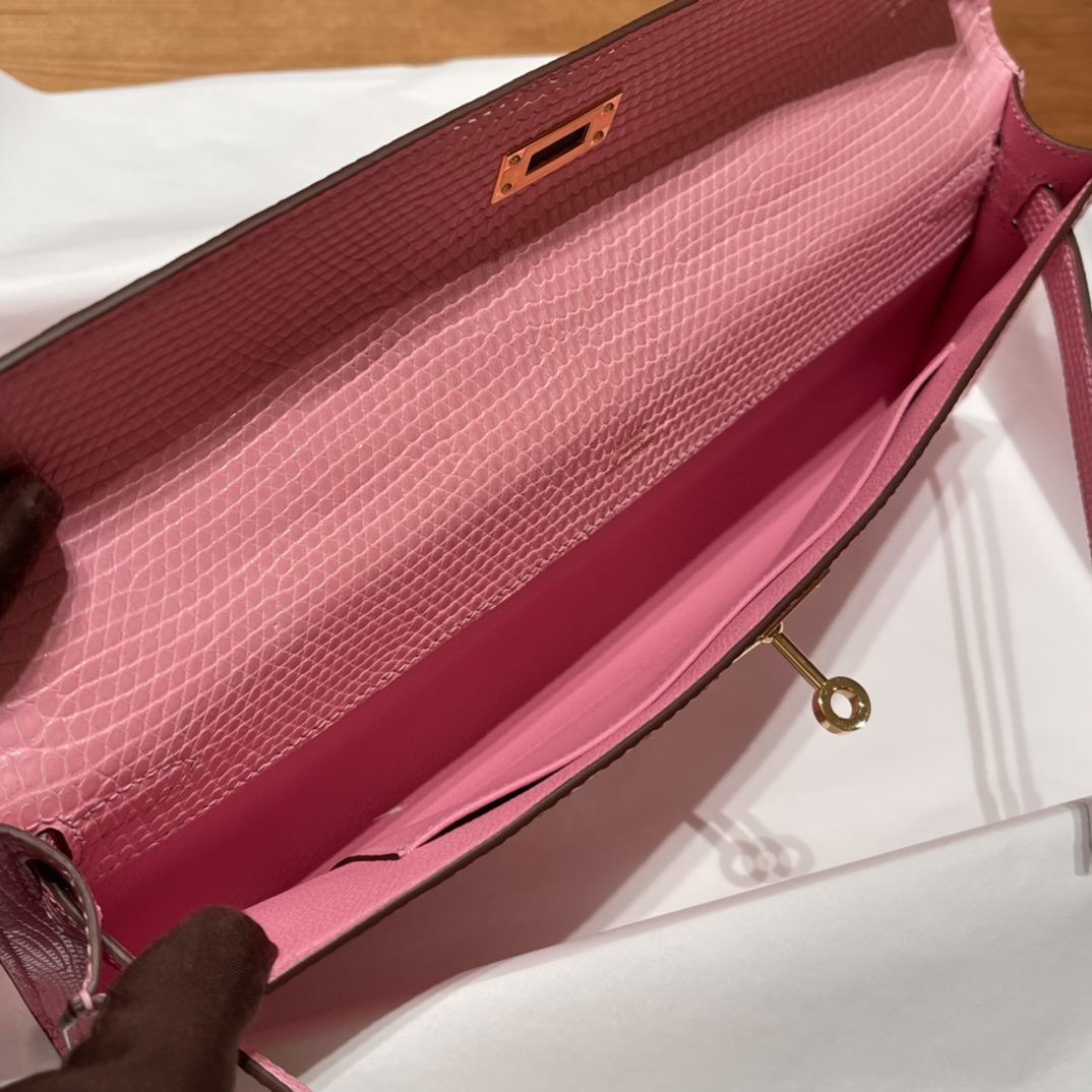 HERMES 爱马仕 Kelly Cut 31cm 蜥蜴皮Lizard 5P 樱花粉Pink 进口蜜蜡线 全手工制作