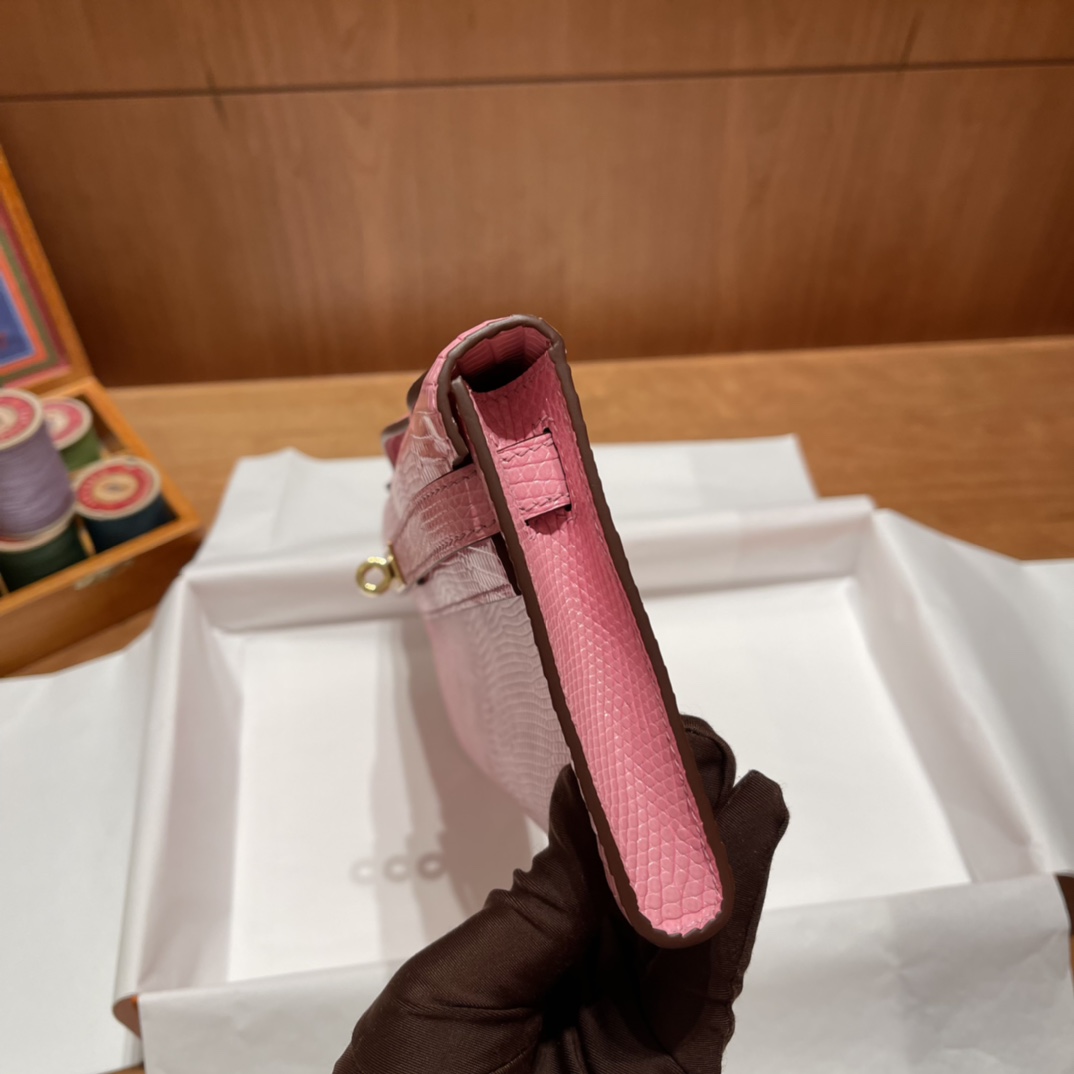 HERMES 爱马仕 Kelly Cut 31cm 蜥蜴皮Lizard 5P 樱花粉Pink 进口蜜蜡线 全手工制作