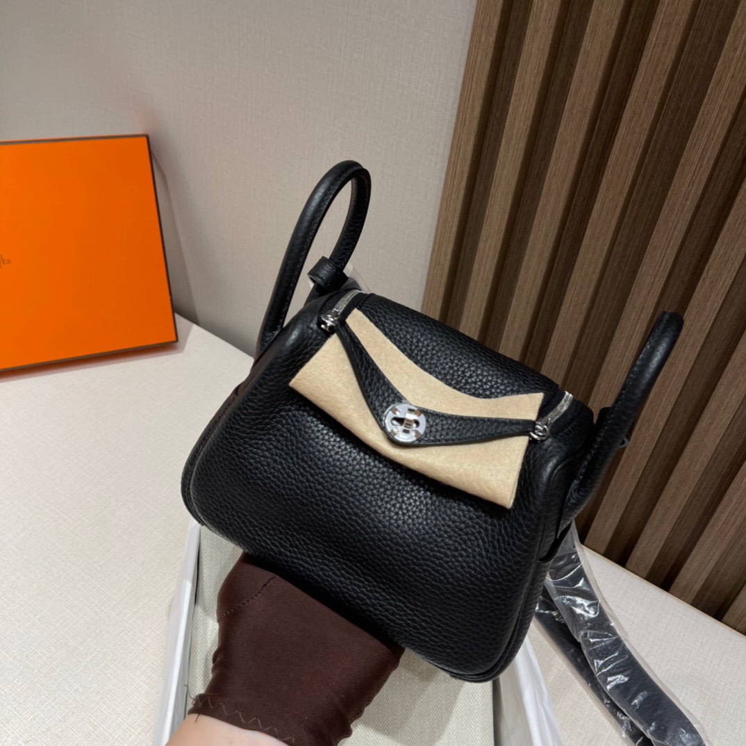 HERMES 爱马仕 【现货】 Mini Lindy TOGO皮 89 Nior 经典黑