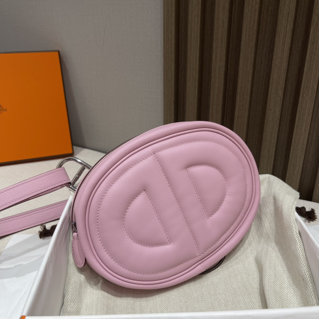 HERMES 爱马仕 【现货】 In-The-Loop Banane 5P Pink 樱花粉 swift皮 