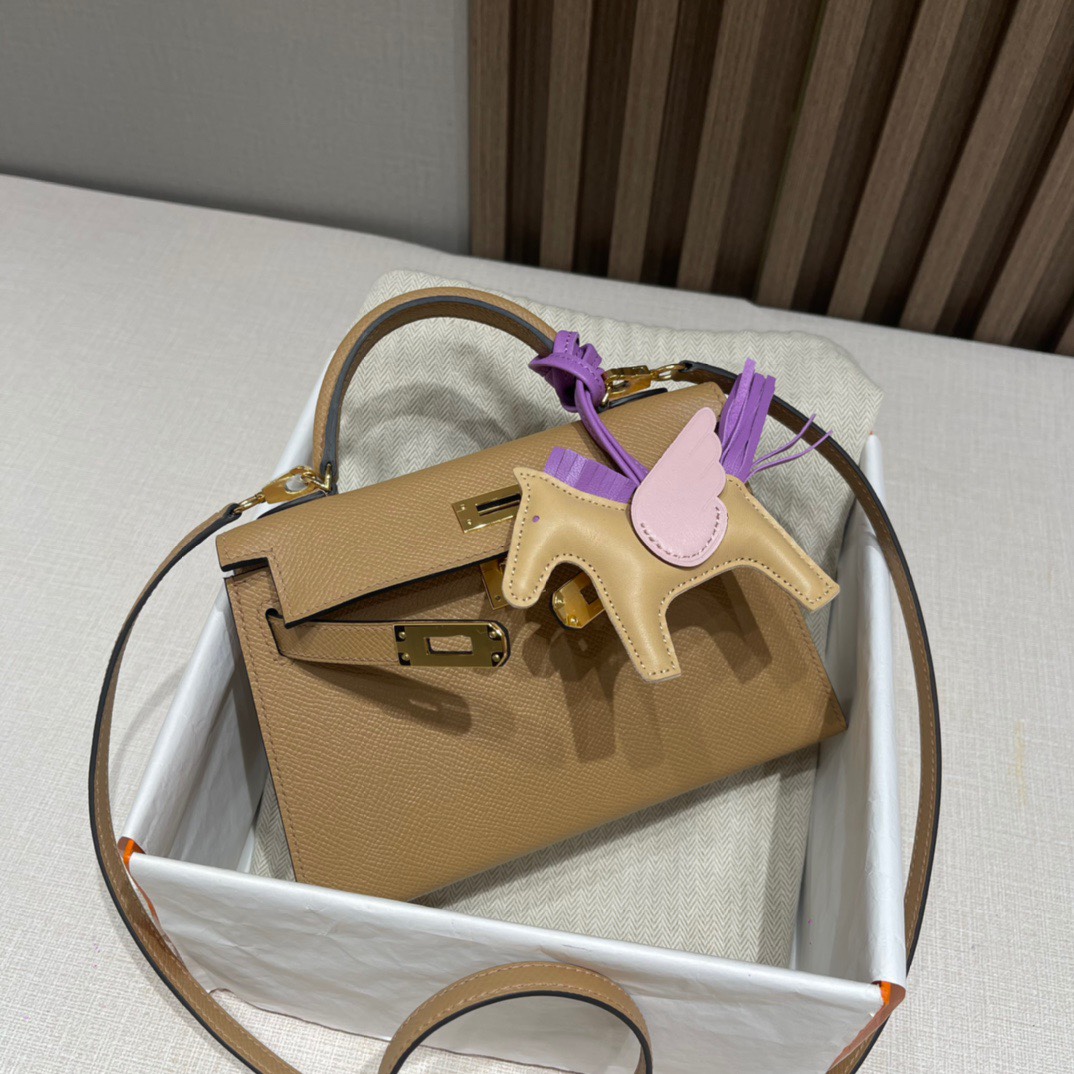 HERMES 爱马仕Mini Kelly 2代 0M CHAI 奶茶色 20cm 银扣 Epsom皮 Birkinx娇娇名品