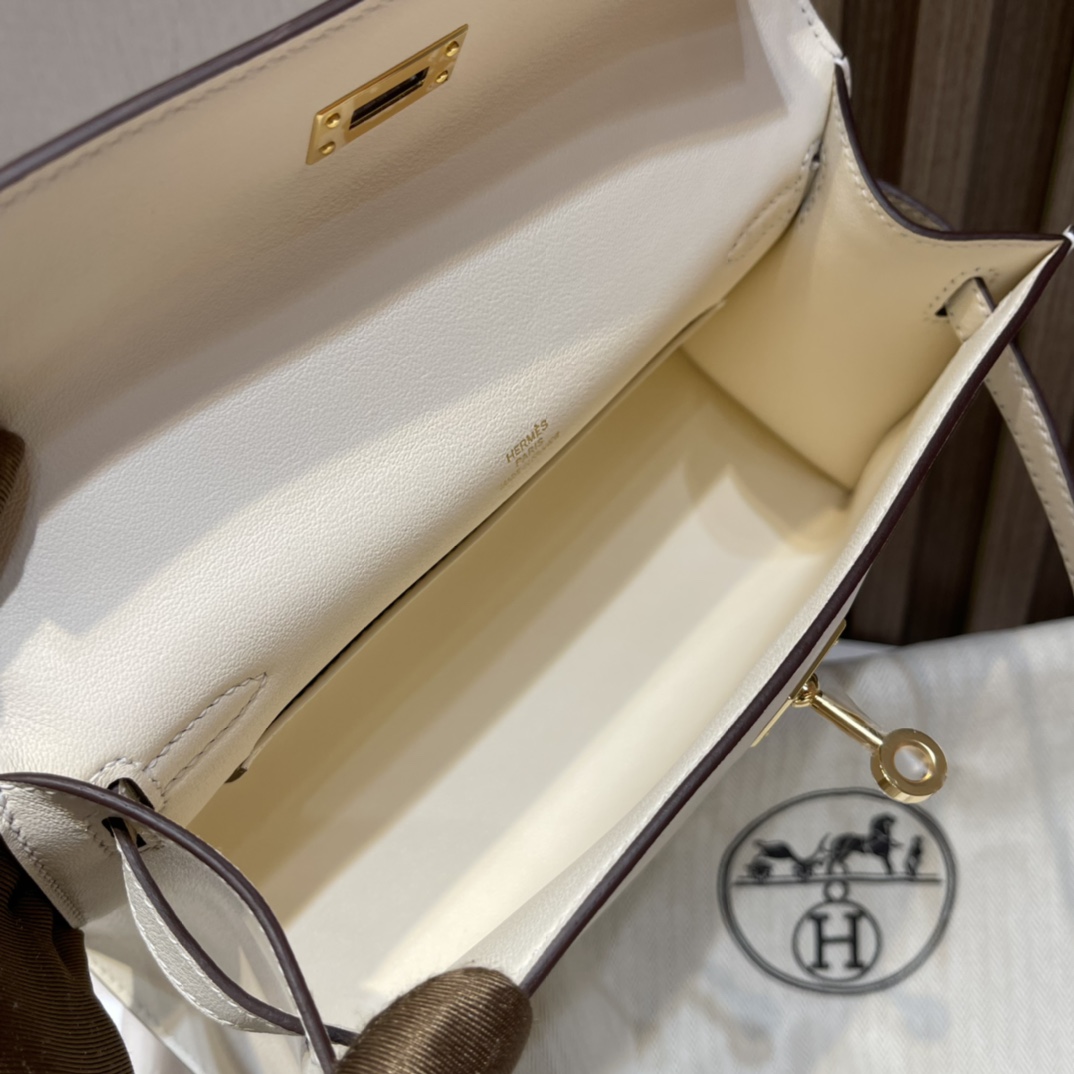 HERMES 爱马仕Mini Kelly 1代 i2 奶油白 22cm 金扣 Swift皮 Birkinx娇娇名品