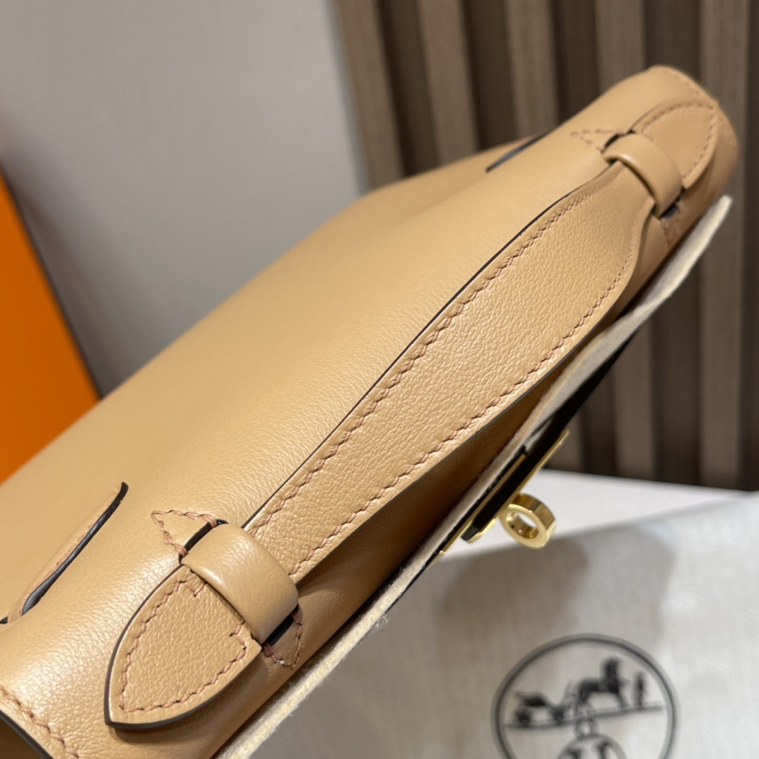 HERMES 爱马仕Mini Kelly 1代 0M 玛萨拉茶色 22cm 银扣 Swift皮 Birkinx娇娇名品