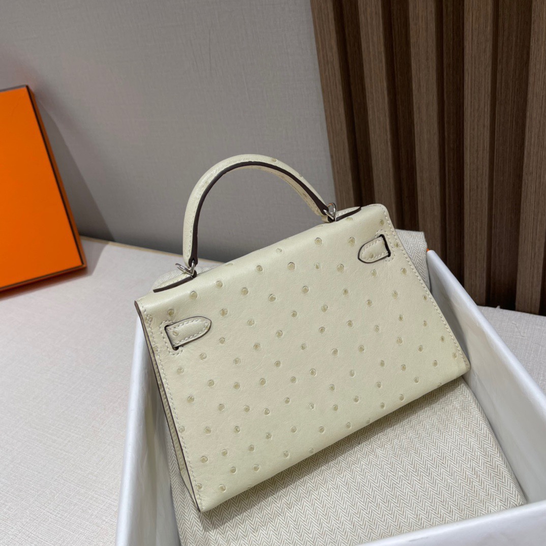 HERMES 爱马仕Mini Kelly 2代 迷你凯莉 10 Craie粉笔白 鸵鸟皮 Birkinx娇娇名品