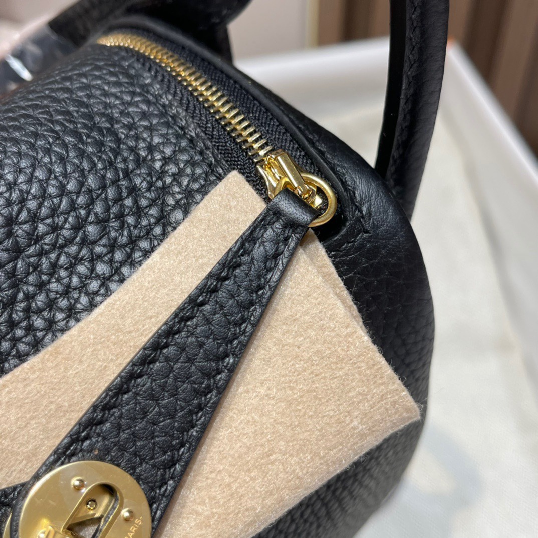 HERMES 爱马仕 Lindy 18cm 89 Nior 经典黑 TOGO 进口蜜蜡线 全手工制作