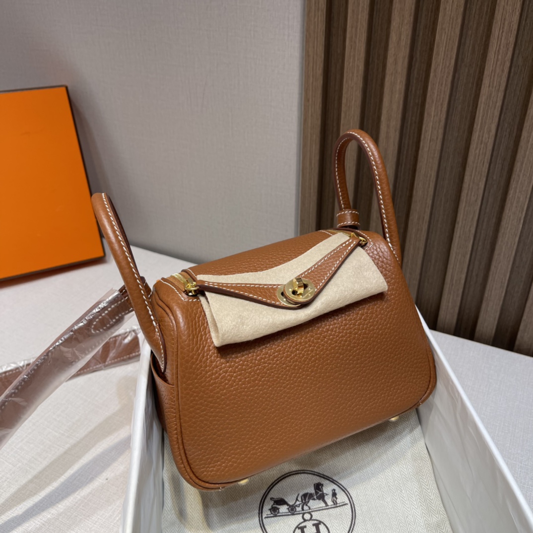HERMES 爱马仕 Mini Lindy CK37 金棕色 Togo皮 20cm 娇娇名品