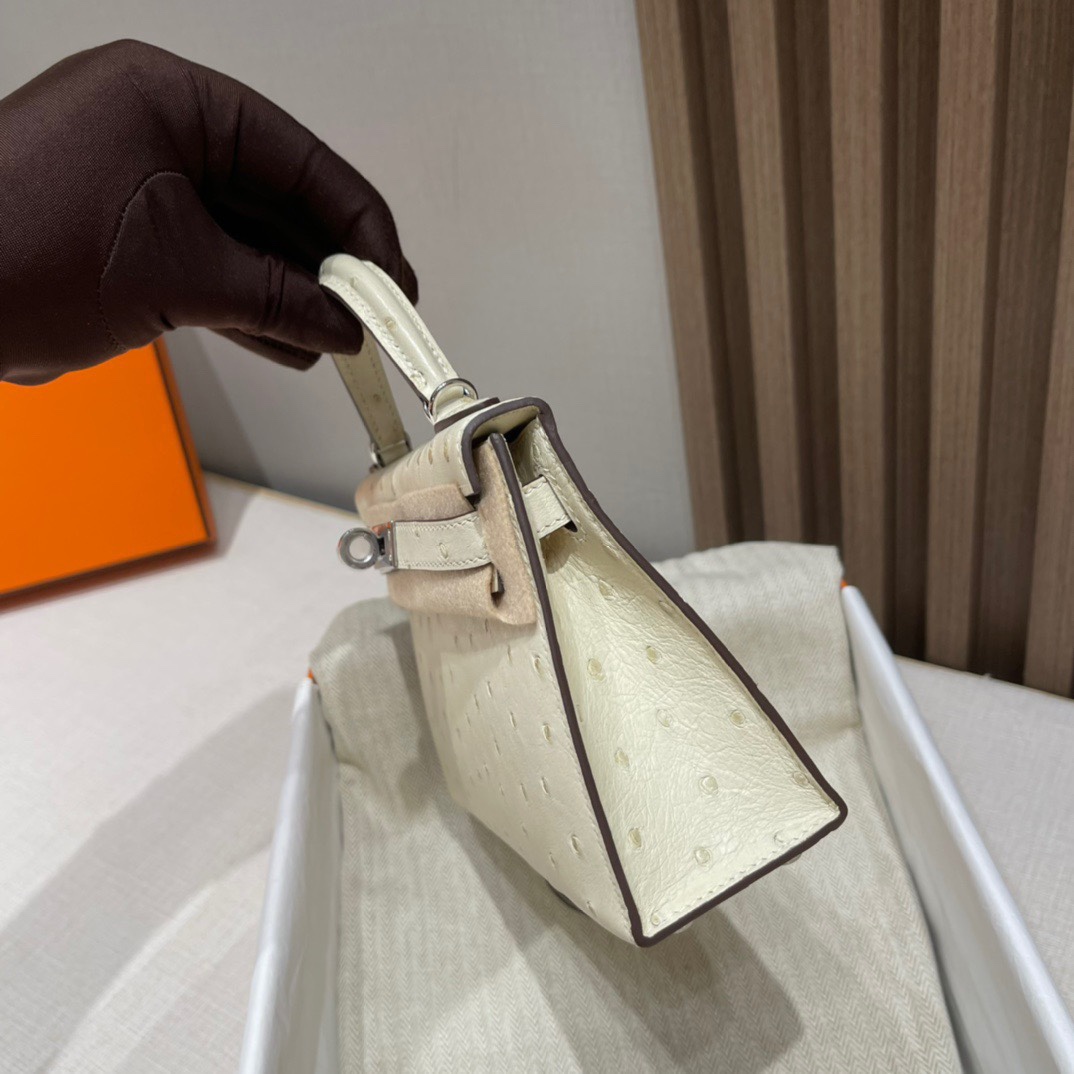 HERMES 爱马仕Mini Kelly 2代 迷你凯莉 10 Craie粉笔白 鸵鸟皮 Birkinx娇娇名品