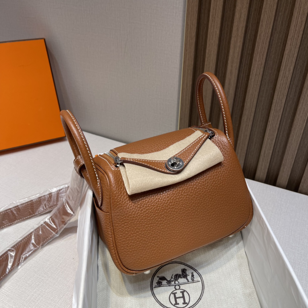 HERMES 爱马仕 Mini Lindy CK37 金棕色 Togo皮 20cm 娇娇名品