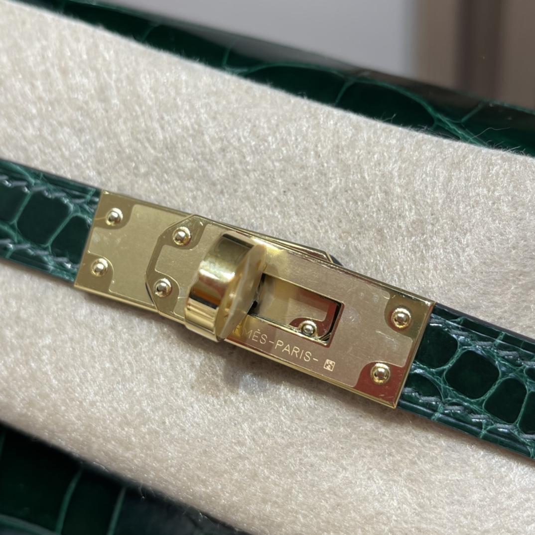 HERMES 爱马仕Mini Kelly 1代 67 Vert Fonce 祖母绿 22cm 金扣 鳄鱼皮 Birkinx娇娇名品