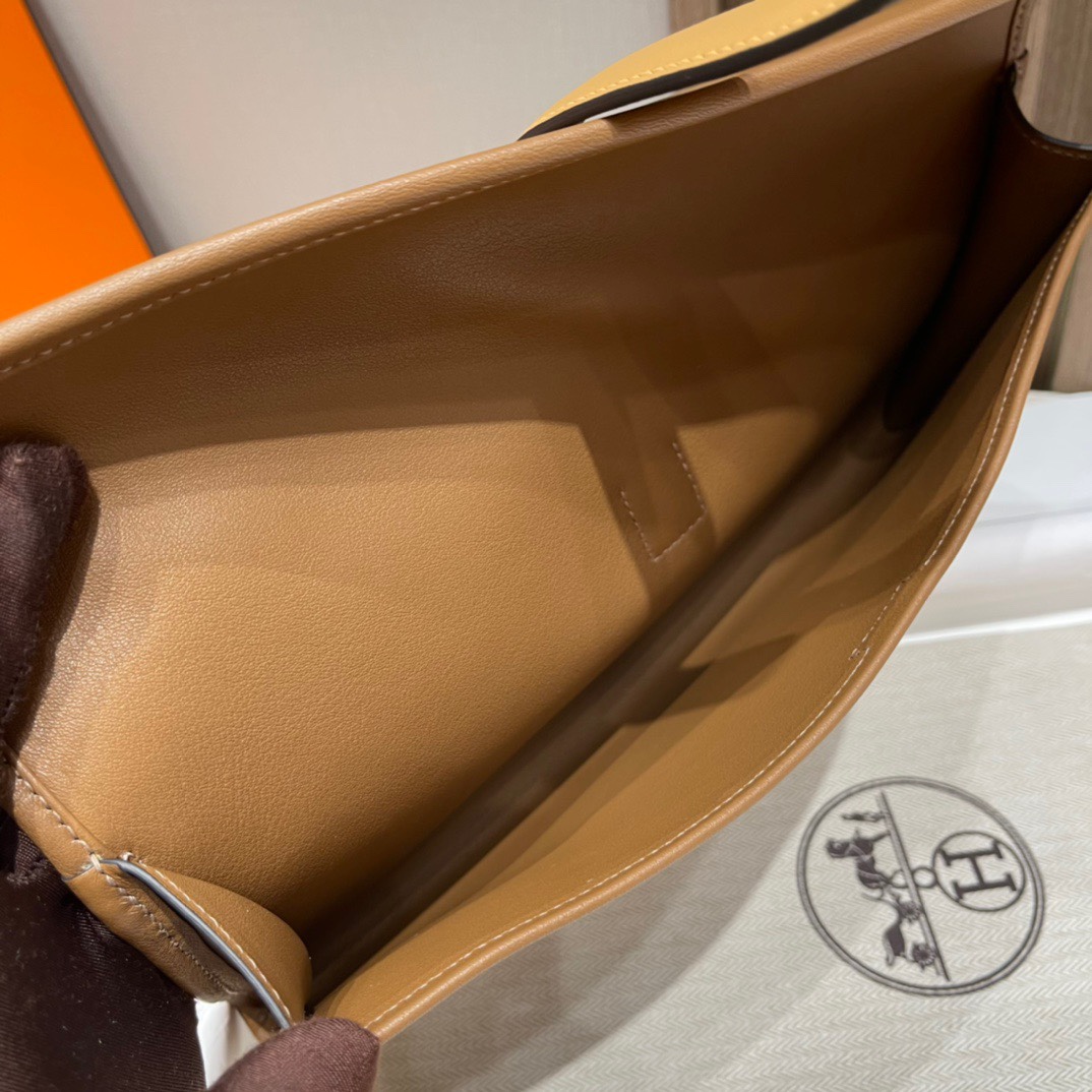 HERMES 爱马仕 Jige Elan 29 Clutch 手拿包 Swift 皮 CK37 金棕色 0M CHAI奶茶色 进口蜜蜡线 全手工制作