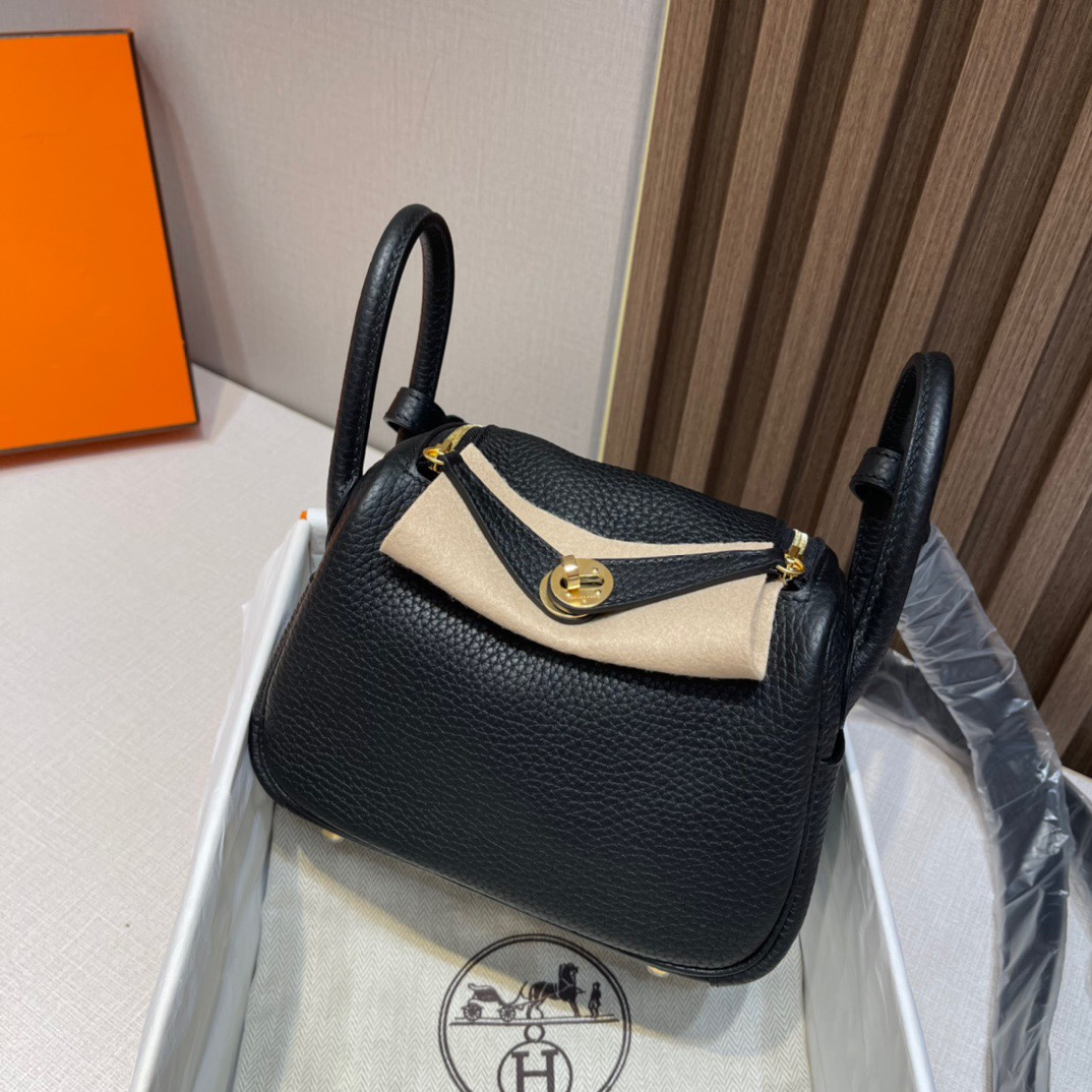 HERMES 爱马仕 Lindy 18cm 89 Nior 经典黑 TOGO 进口蜜蜡线 全手工制作