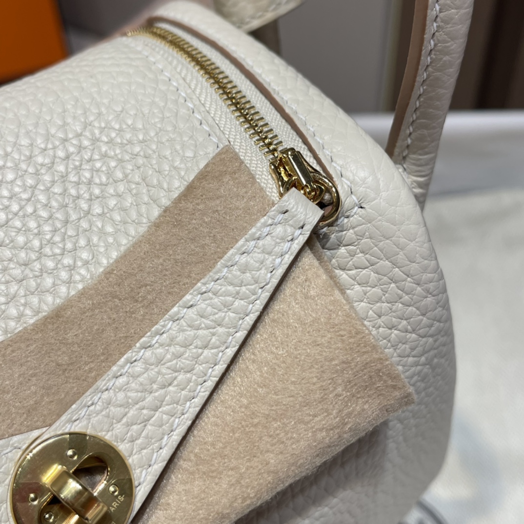 HERMES 爱马仕 Mini Lindy 10 Craie粉笔白 Togo皮 20cm