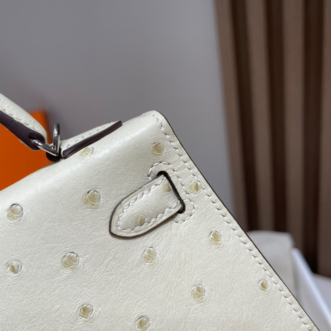 HERMES 爱马仕Mini Kelly 2代 迷你凯莉 10 Craie粉笔白 鸵鸟皮 Birkinx娇娇名品