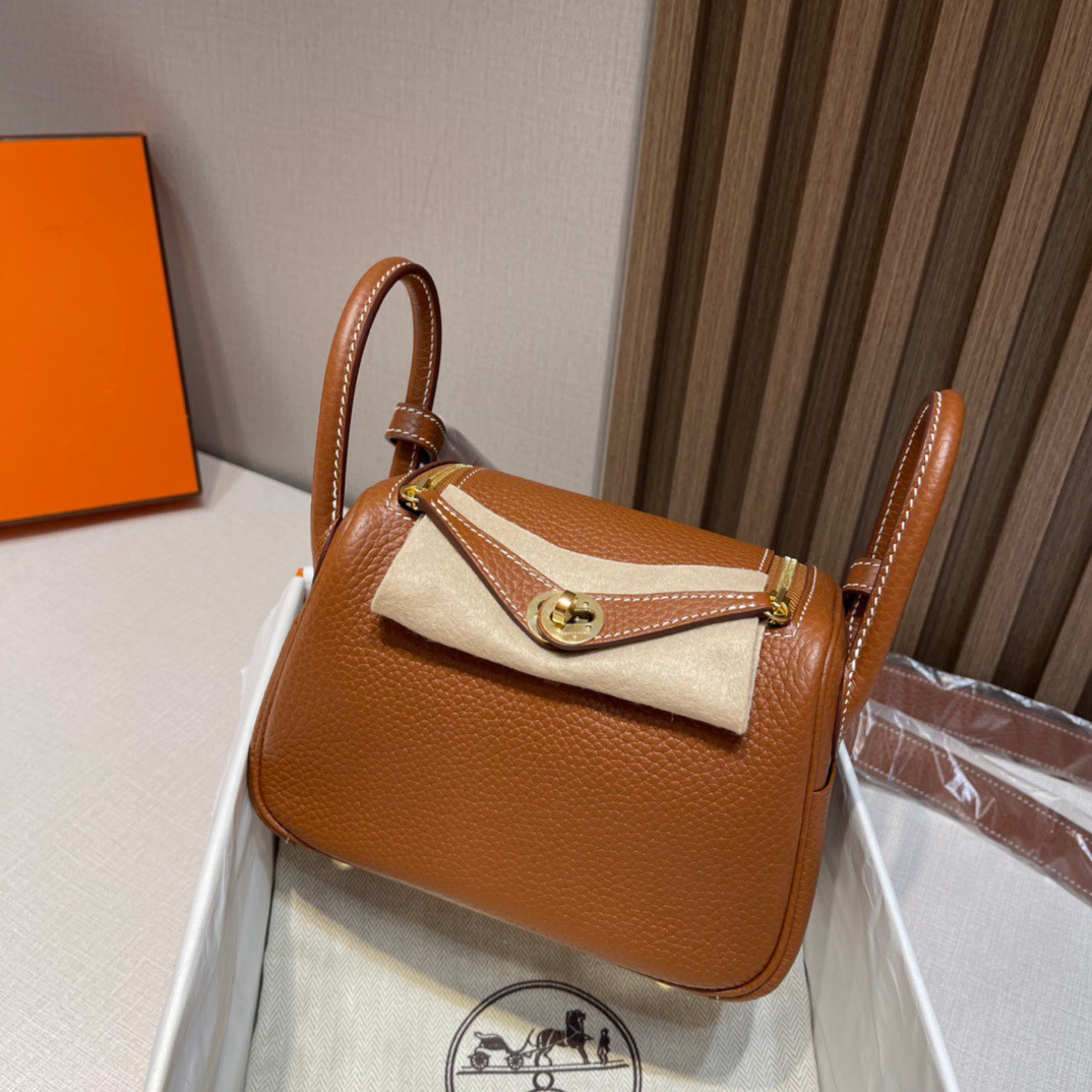 HERMES 爱马仕 Lindy 18cm CK37 金棕色 TOGO 进口蜜蜡线 全手工制作