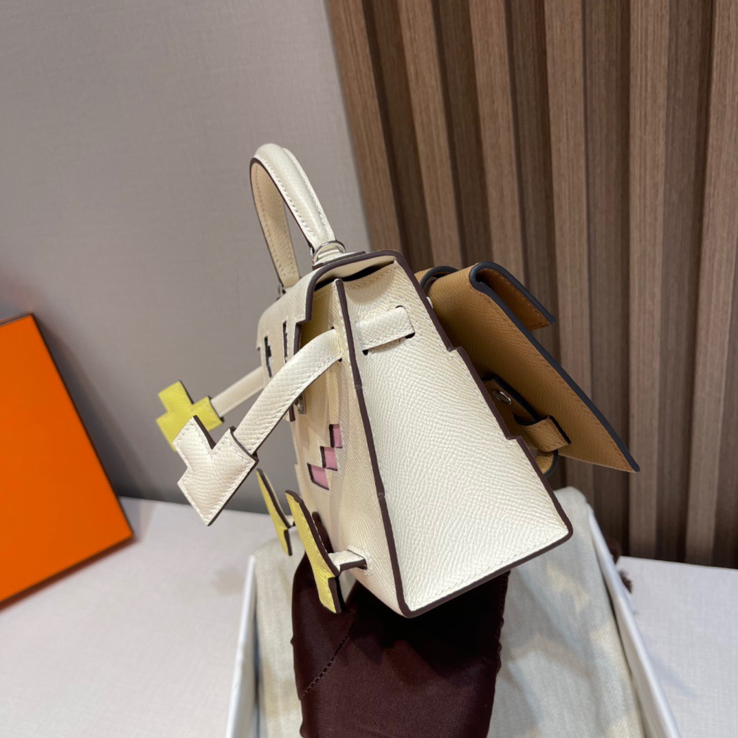 HERMES 爱马仕 Kelly dole picto 马赛克娃娃包 可爱到极致 Kelly doll 10 Craie 奶昔白 全手工制作