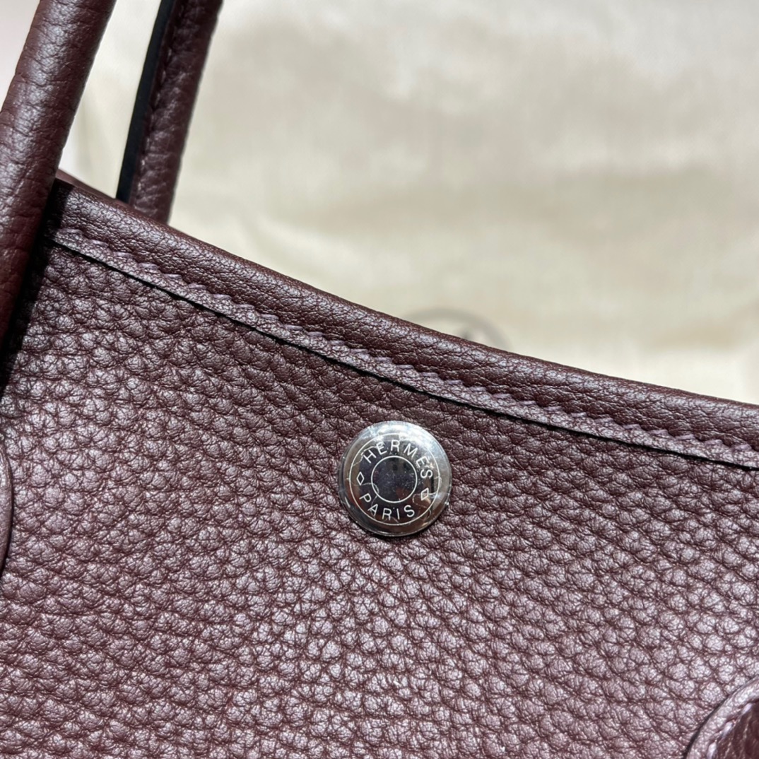 HERMES 爱马仕 Garden Party 30cm Negonda皮 0G 马鞍红Rouge Sellier 耐看的红色 妈咪包通勤包 全手工制作