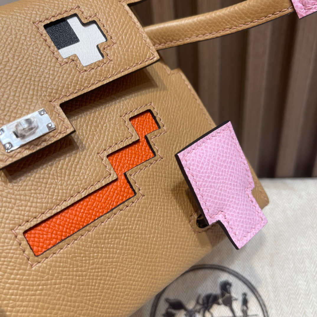 HERMES 爱马仕 Kelly dole picto 马赛克娃娃包 可爱到极致 Kelly doll 2S Sesame芝麻色 全手工制作