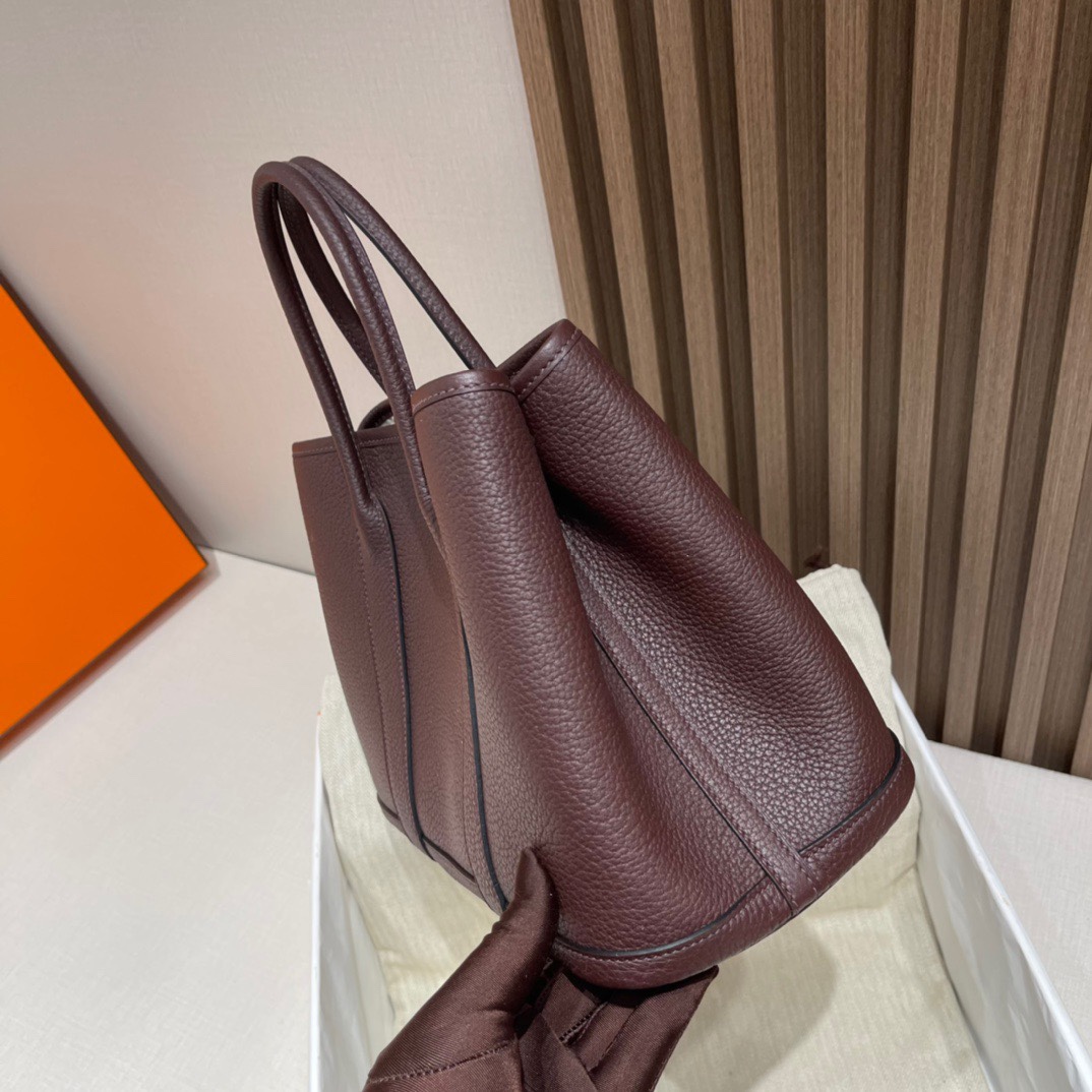 HERMES 爱马仕 Garden Party 30cm Negonda皮 0G 马鞍红Rouge Sellier 耐看的红色 妈咪包通勤包 全手工制作